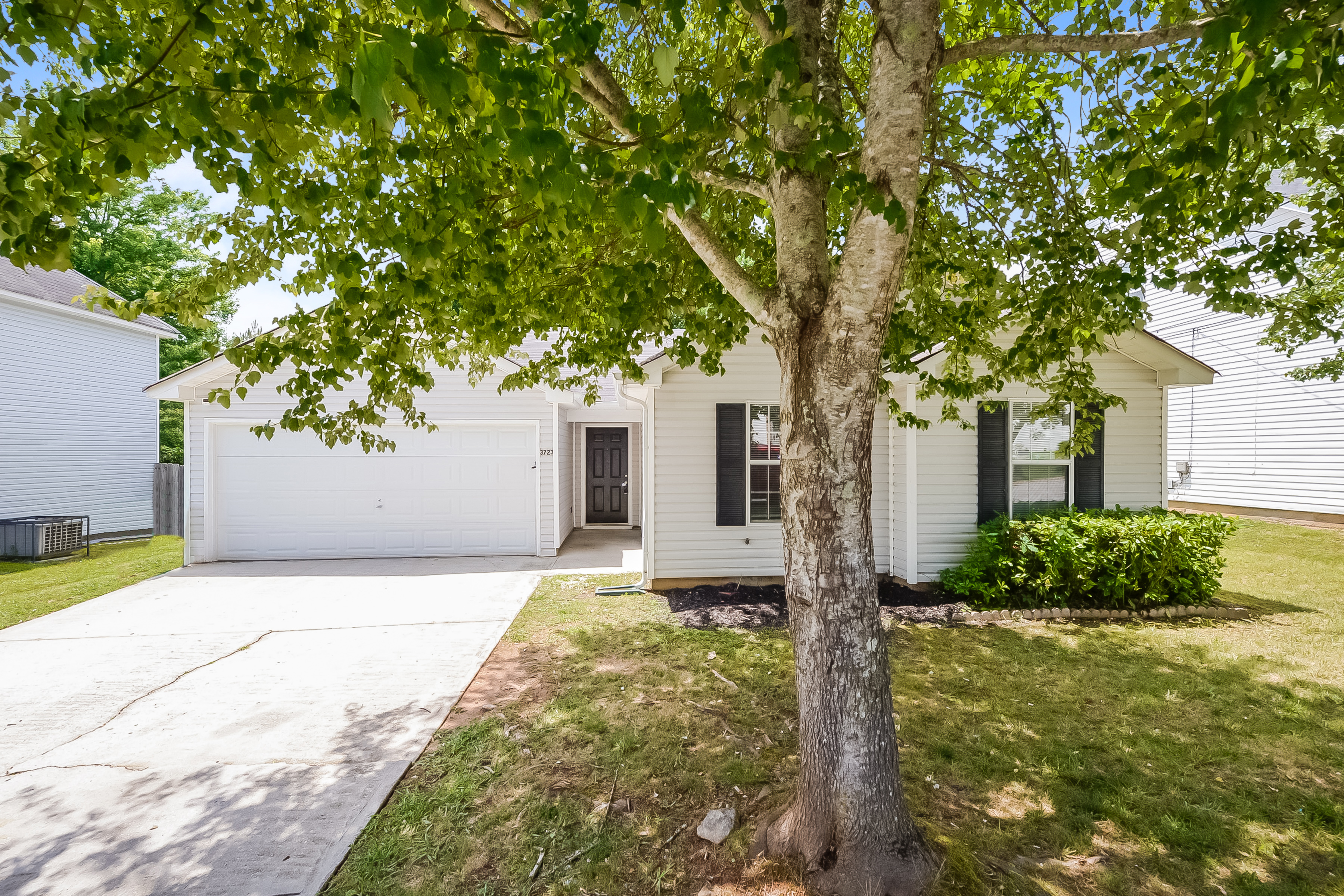 3723 Salem Kirk Dr Lithonia, GA 30038